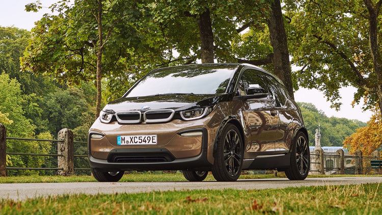 BMW i3 (Type 2 – 16A | 3-fase, 11 kW)