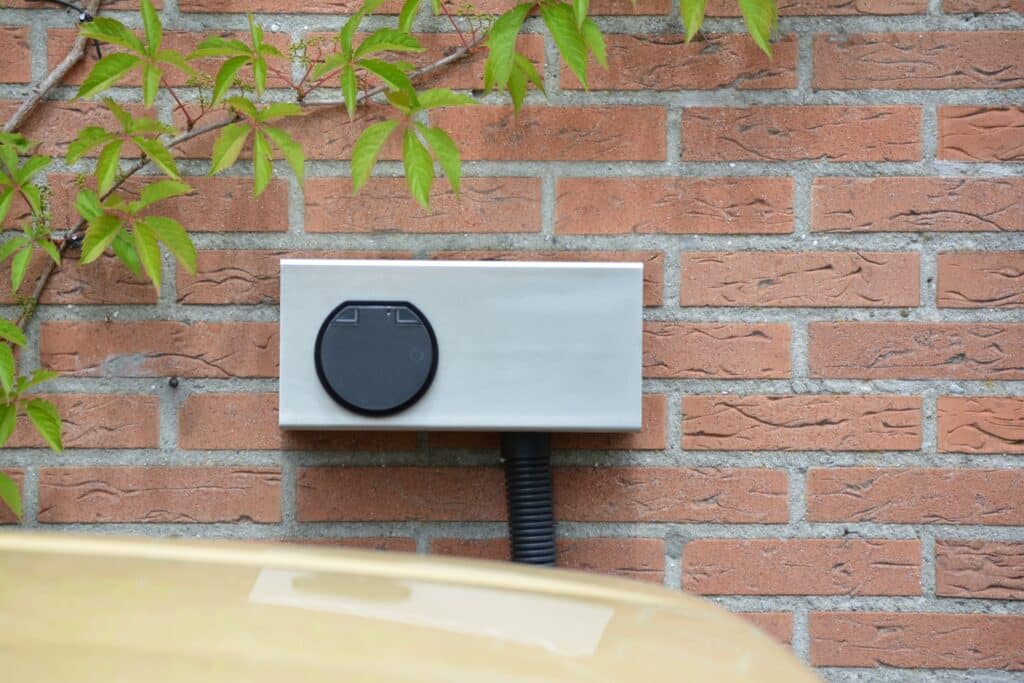 EVshield PRO 22kW Launch Edition | Carbonfiber & RVS